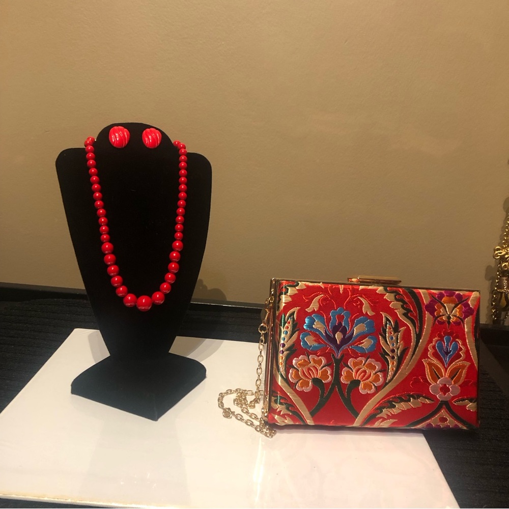 Vintage red jewelry set & crossbody purse